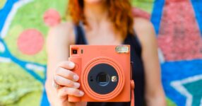 Fujifilm Instax Square SQ1 Review: Square Necessities